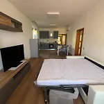 شقة Bed & Chocolate بيرودجا